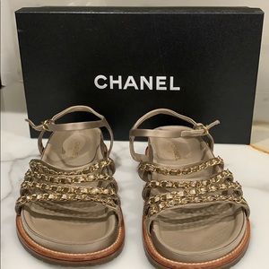CHANEL sandals